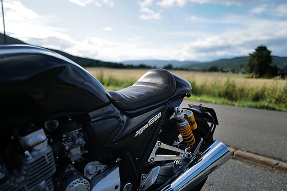 Yamaha XJR 1300 - Cafe Racer 8 of 15