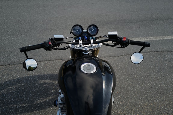 Yamaha XJR 1300 - Cafe Racer 9 of 15