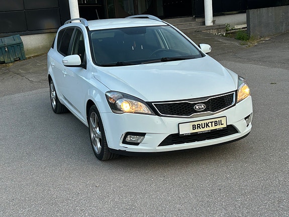Kia Ceed 4 of 16