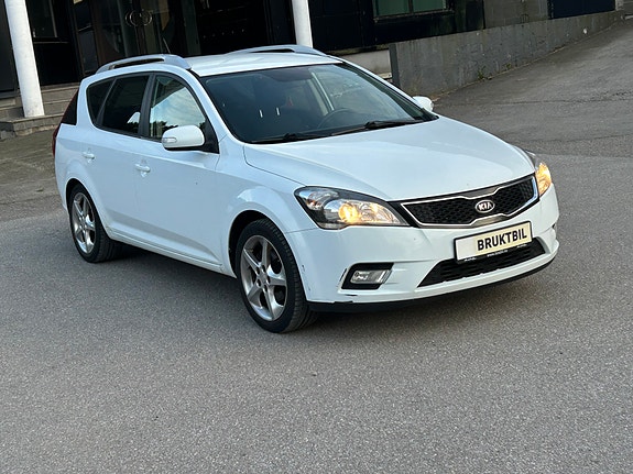 Kia Ceed 3 of 16