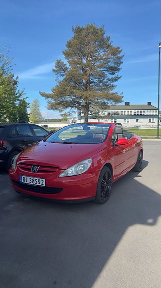 Peugeot 307 2 of 5