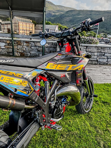 Beta RR 125 2 of 9