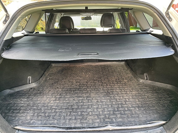 Toyota Avensis 13 of 16