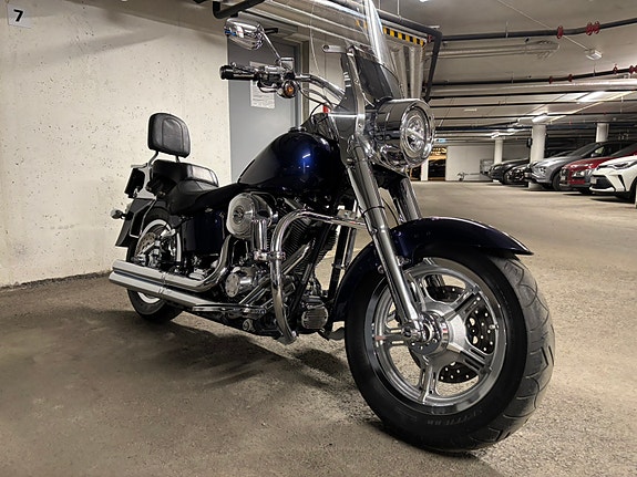 Harley-Davidson FLSTF Fat Boy 4 of 10