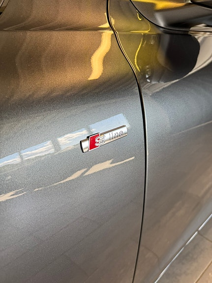 Audi A6 e-tron 7 of 30