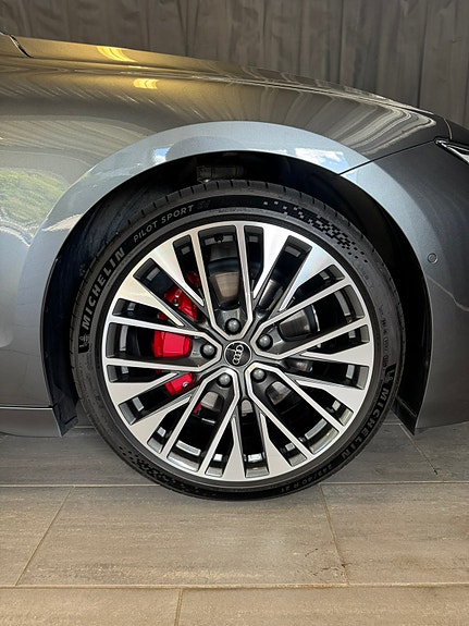 Audi A6 e-tron 16 of 30