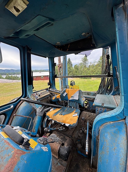Ford 7600 17 of 21