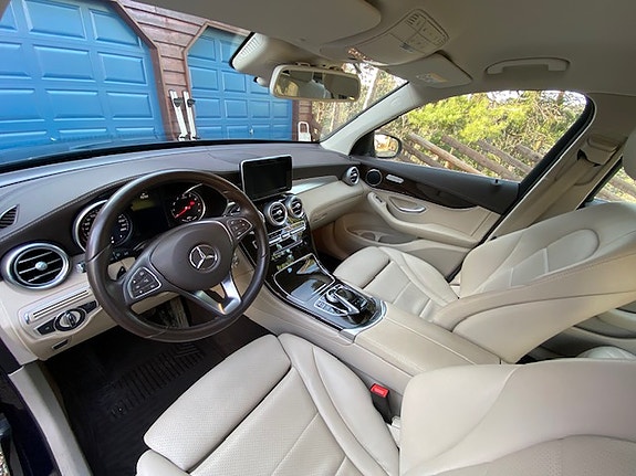 Mercedes-Benz GLC350 e 5 of 7