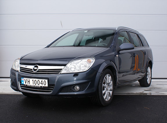 Opel Astra 4 of 5