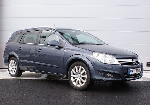 Opel Astra 2 of 5