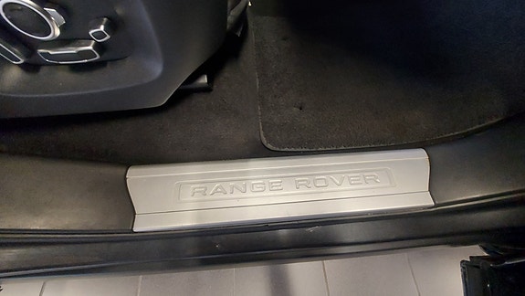 Land Rover Range Rover Sport 25 of 30