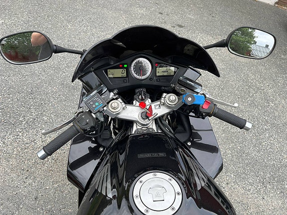 Honda VFR 800 14 of 17