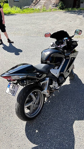 Honda VFR 800 11 of 17