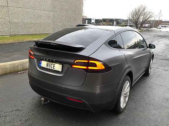 Tesla Model X 5 of 5
