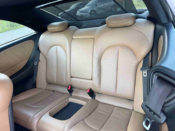 Mercedes-Benz CLK220 21 of 21