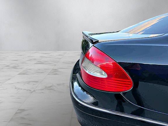 Mercedes-Benz CLK220 6 of 21