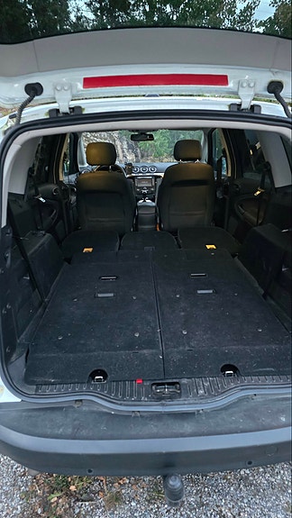 Ford S-MAX 7 of 30