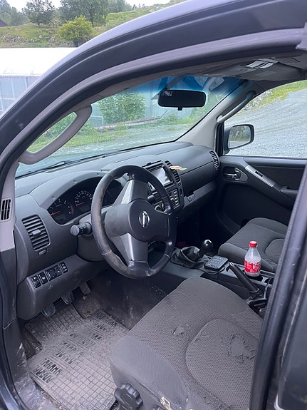 Nissan Navara 4 of 7