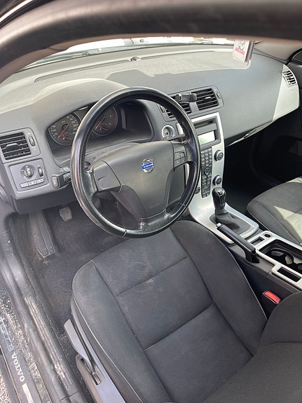 Volvo S40 10 of 14