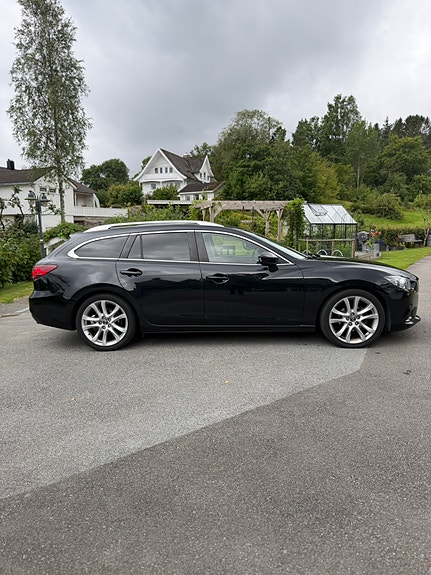 Mazda 6 7 of 12