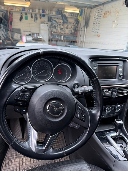 Mazda 6 12 of 12