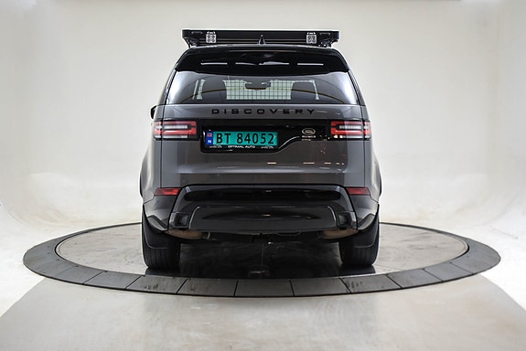 Land Rover Discovery 4 of 16