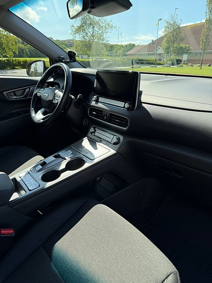 Hyundai Kona 19 of 25