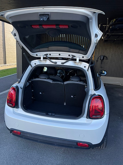 MINI Cooper SE 7 of 21