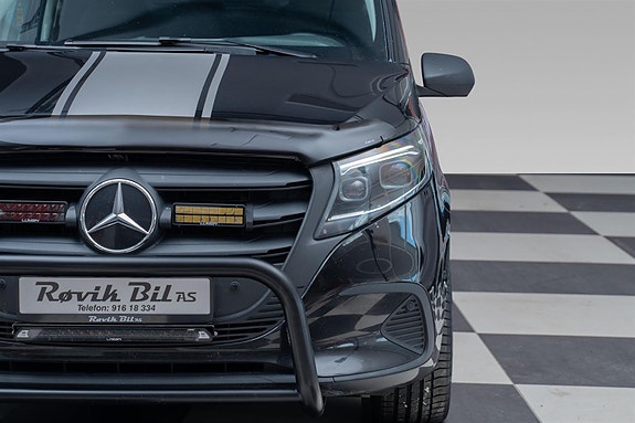 Mercedes-Benz Vito 119 2 of 5