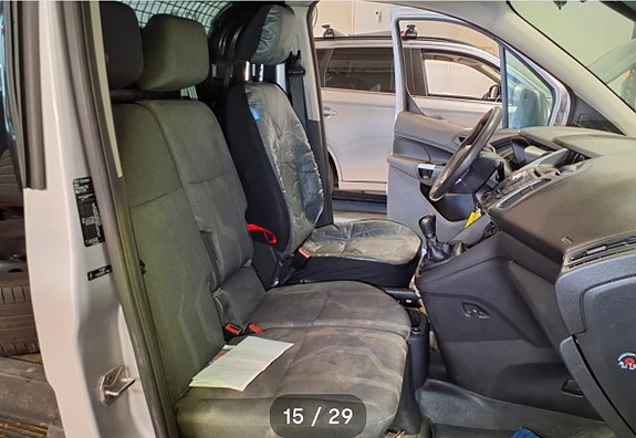 Ford Transit Connect 15 of 29