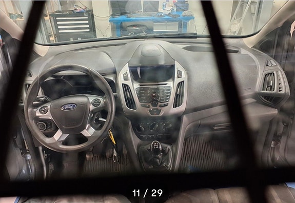 Ford Transit Connect 11 of 29