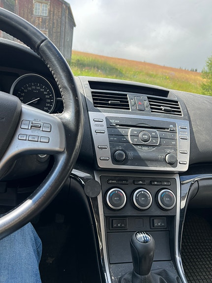 Mazda 6 8 of 10