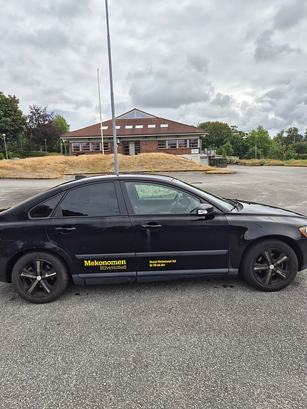 Volvo S40 4 of 22