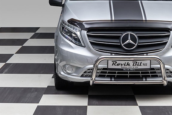 Mercedes-Benz Vito 119 2 of 5