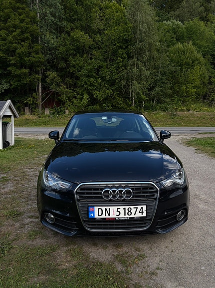 Audi A1 2 of 23
