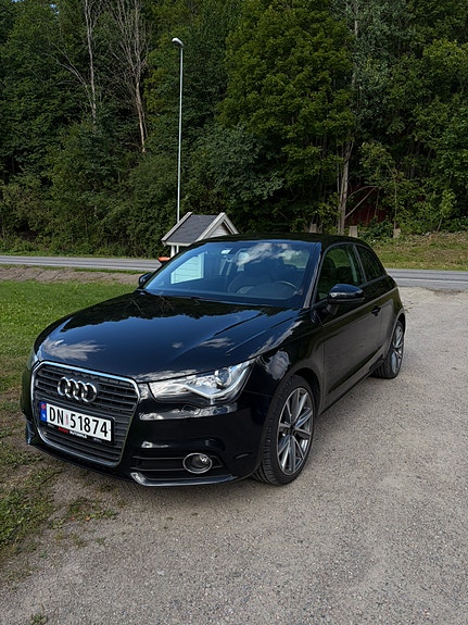 Audi A1 3 of 23