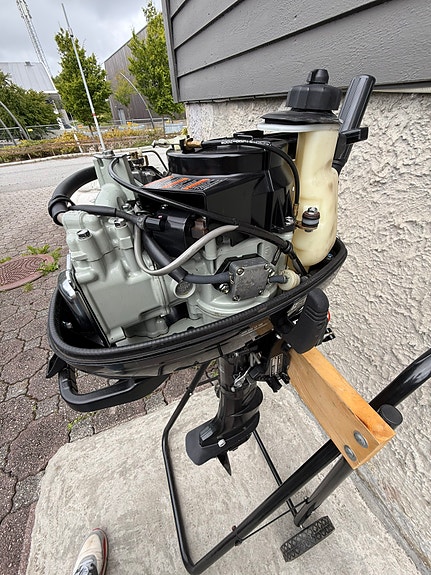 Suzumar MX- 260 VIB med Suzuki 6 hk påhengsmotor 16 of 20