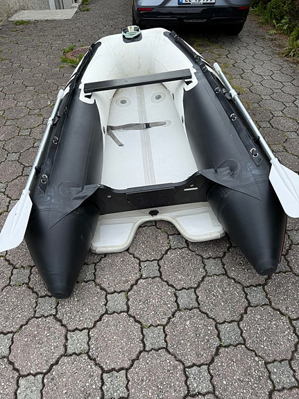 Suzumar MX- 260 VIB med Suzuki 6 hk påhengsmotor 5 of 20