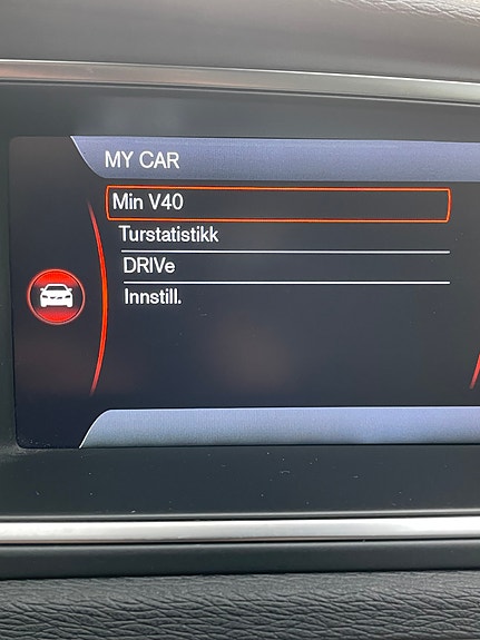 Volvo V40 24 of 27