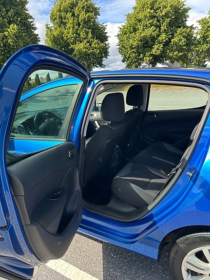Peugeot 308 9 of 25