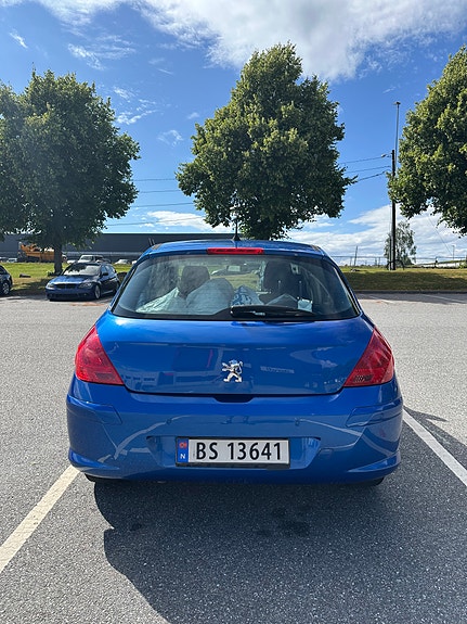 Peugeot 308 5 of 25