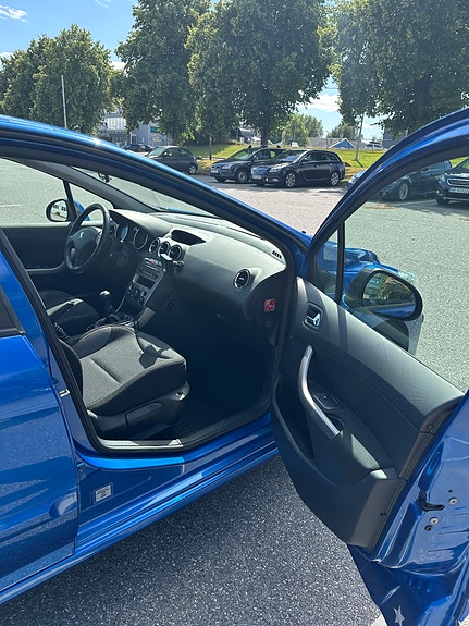 Peugeot 308 14 of 25