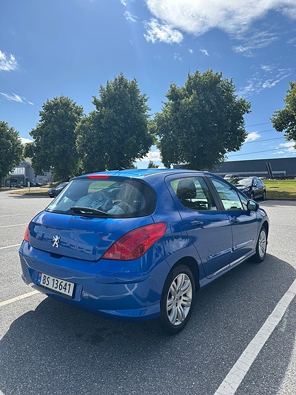 Peugeot 308 6 of 25