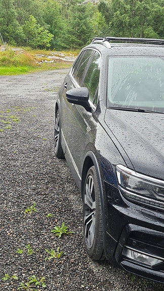 Volkswagen Tiguan 5 of 24