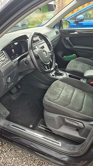 Volkswagen Tiguan 19 of 24
