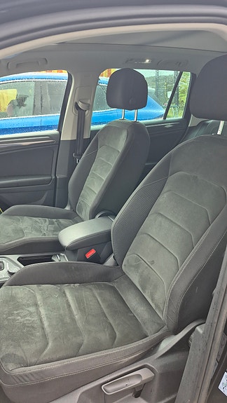 Volkswagen Tiguan 17 of 24
