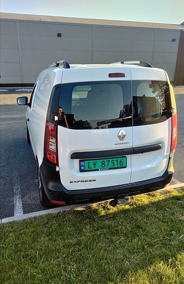 Renault Express 4 of 5