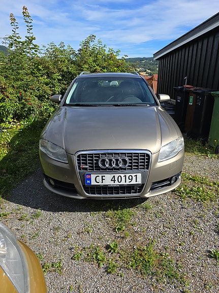 Audi A4 3 of 15