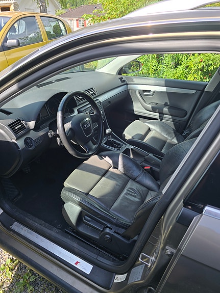 Audi A4 8 of 15