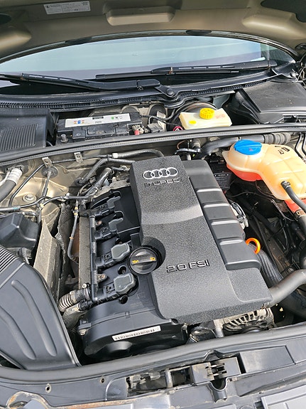 Audi A4 13 of 15
